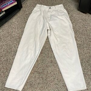 Vintage 90s mom jeans